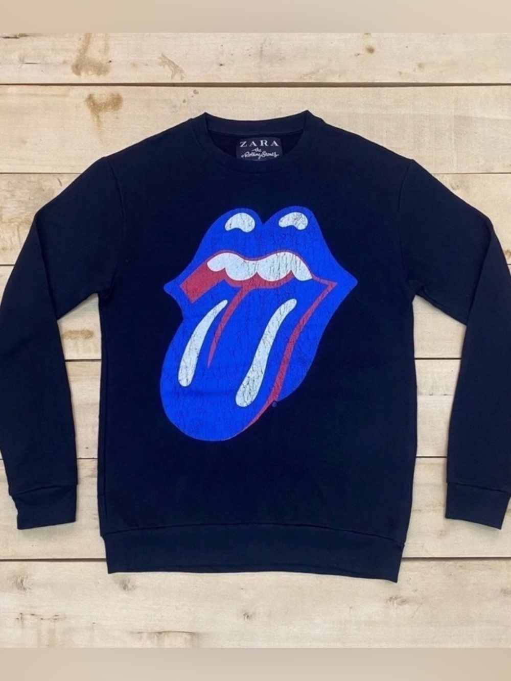ZARA + The Rolling Stones Black Graphic Pullover Sweatshirt Blue Red Tongue L - Picture 9 of 15